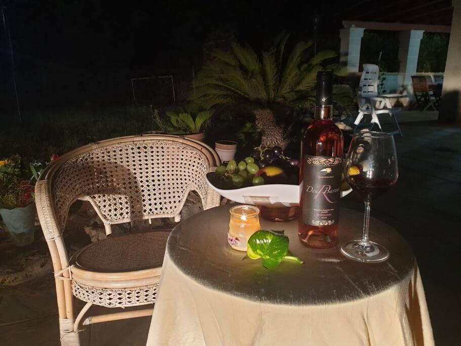 Villa Principe Degli Olivi Maruggio Bagian luar foto
